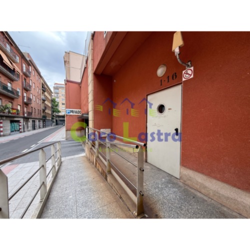 Acceso peatonal